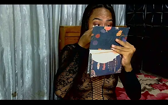 YourQueen Alyja online show from 07-02-26, 04:02