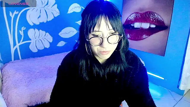 eli doll online show from 07-25-26, 10:24