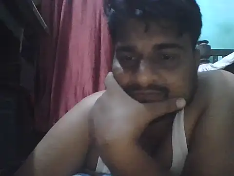 Snapshot of mature_boy_patna chatting on 07-23-26, 03:43 mature boy patna online show from 07-23-26, 03:43