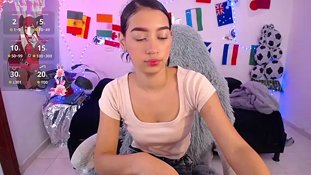 mia cute girl online show from 07-13-26, 12:08