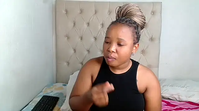 Lihle 00 online show from 07-22-26, 12:13