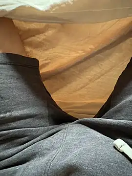 Pierre20cm21ans online show from 05-31-26, 01:29