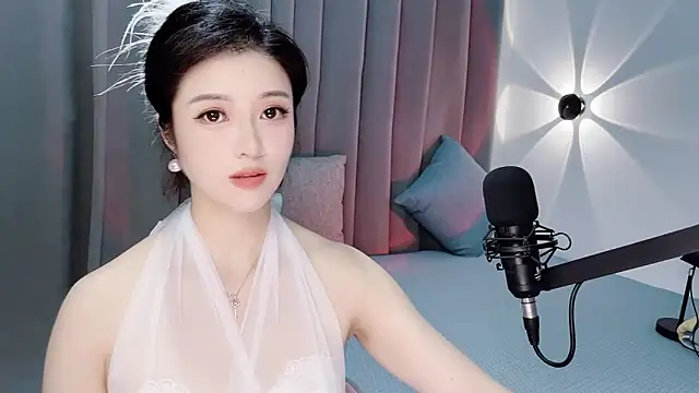 Momo-Wow online show from 07-25-26, 06:11