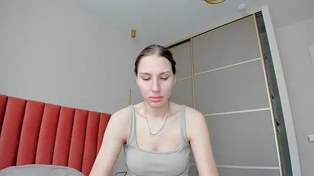 SofiClimbing online show from 03-04-25, 04:38