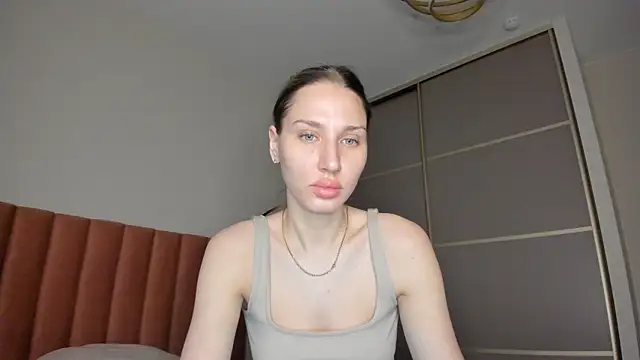 SofiClimbing online show from 03-05-25, 12:27