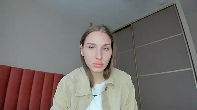 SofiClimbing online show from 03-21-25, 11:55