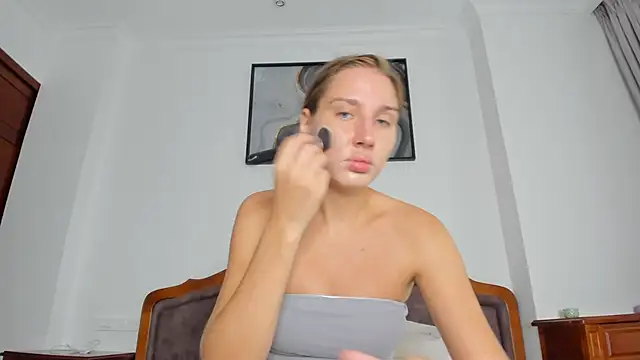 SofiClimbing online show from 11-02-25, 05:10