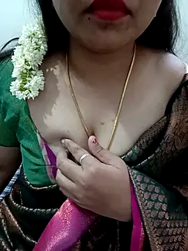 Snapshot of Anushka_tamil_kannada chatting on 06-18-26, 06:02 Anushka tamil kannada online show from 06-18-26, 06:02