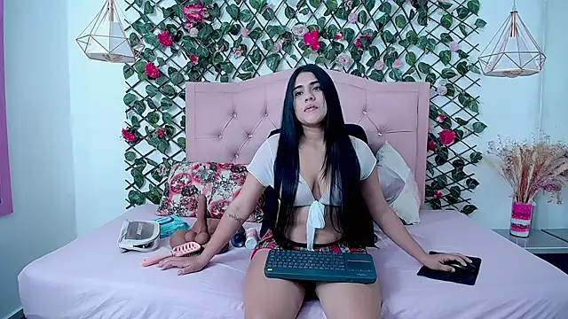 Alexita Sweet online show from 07-15-26, 07:41