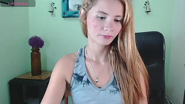  Victoria Jones  online show from 07-27-26, 07:54