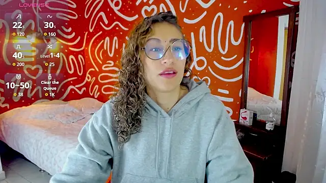 Snapshot of afrodita_marin chatting on 06-28-26, 10:10 afrodita marin online show from 06-28-26, 10:10