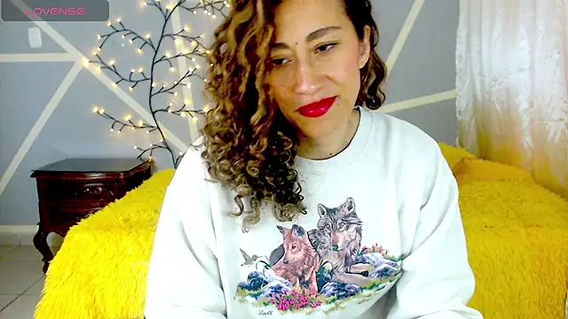 Snapshot of afrodita_marin chatting on 07-28-26, 11:39 afrodita marin online show from 07-28-26, 11:39