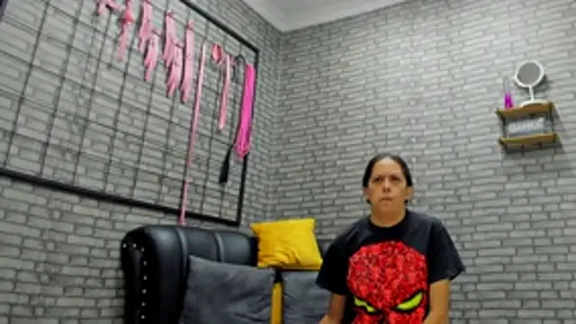 missnicollee online show from 07-23-26, 07:12