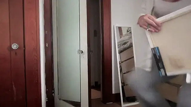 Snapshot of maddiliz chatting on 02-22-25, 12:38 maddiliz online show from 02-22-25, 12:38