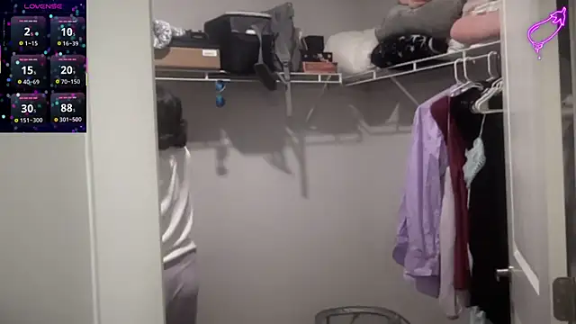 Snapshot of maddiliz chatting on 03-18-25, 01:21 maddiliz online show from 03-18-25, 01:21