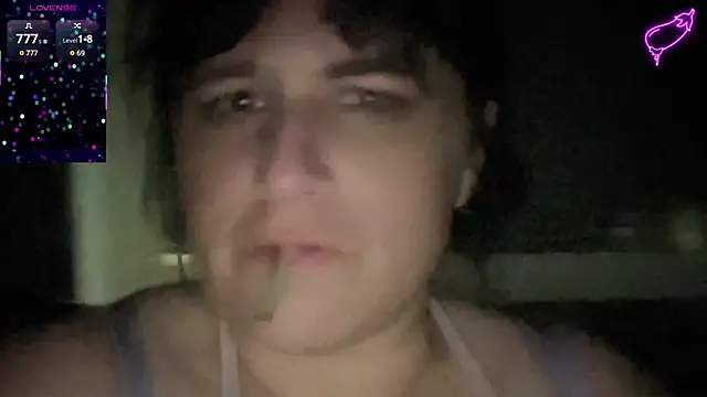 Snapshot of maddiliz chatting on 03-18-25, 04:26 maddiliz online show from 03-18-25, 04:26