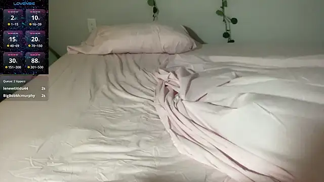 Snapshot of maddiliz chatting on 12-05-25, 06:22 maddiliz online show from 12-05-25, 06:22