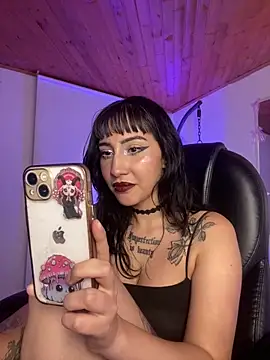 Snapshot of Zaira_pink chatting on 06-02-26, 04:03 Zaira pink online show from 06-02-26, 04:03