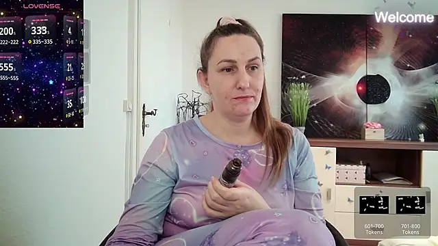 Snapshot of Yevgeshka-Milashka chatting on 02-18-25, 03:10 Yevgeshka-Milashka online show from 02-18-25, 03:10