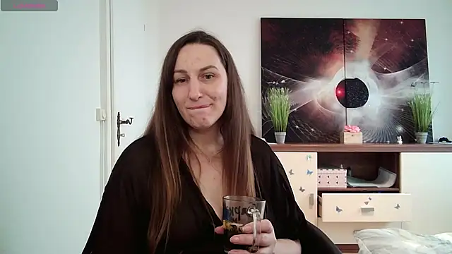 Snapshot of Yevgeshka-Milashka chatting on 02-21-25, 12:50 Yevgeshka-Milashka online show from 02-21-25, 12:50