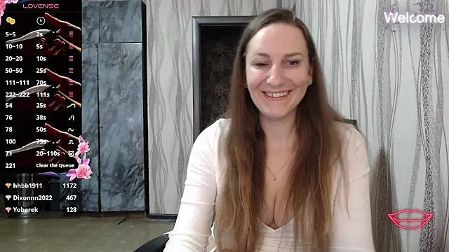 Snapshot of Yevgeshka-Milashka chatting on 11-01-25, 06:15 Yevgeshka-Milashka online show from 11-01-25, 06:15