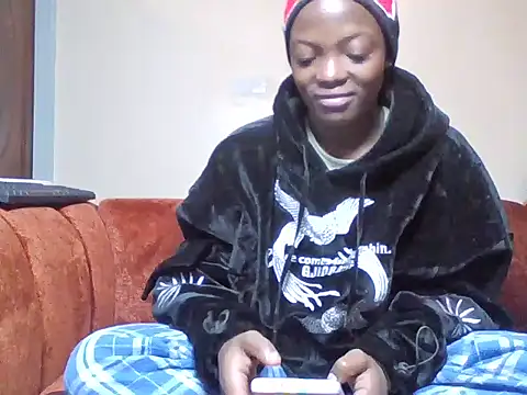 SassySyren online show from 06-07-26, 12:15