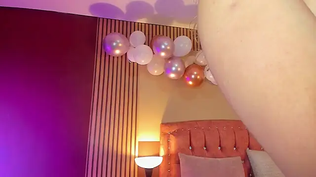 sensual fer online show from 07-16-26, 12:33