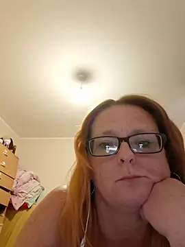 Snapshot of Naughtybutnicedaisy chatting on 07-03-26, 04:24 Naughtybutnicedaisy online show from 07-03-26, 04:24