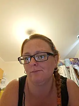 Snapshot of Naughtybutnicedaisy chatting on 07-13-26, 03:37 Naughtybutnicedaisy online show from 07-13-26, 03:37