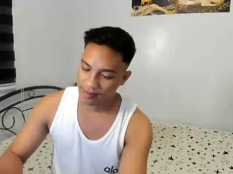urfucker vinz online show from 07-27-26, 12:34