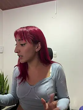 Juliethademon online show from 07-28-26, 05:01