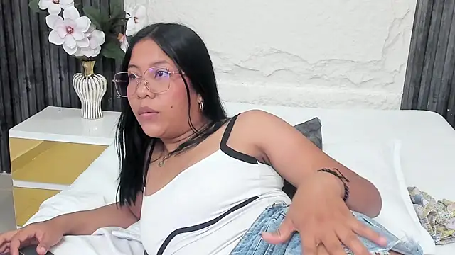 Chloe dreams4u online show from 07-07-26, 02:43
