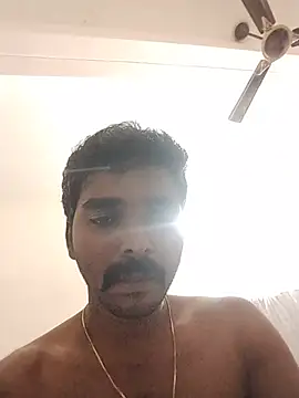 Snapshot of thangamsuji chatting on 06-11-26, 05:11 thangamsuji online show from 06-11-26, 05:11