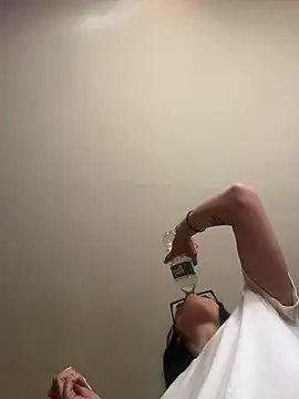 Snapshot of smoothkissx chatting on 03-13-25, 06:45 smoothkissx online show from 03-13-25, 06:45