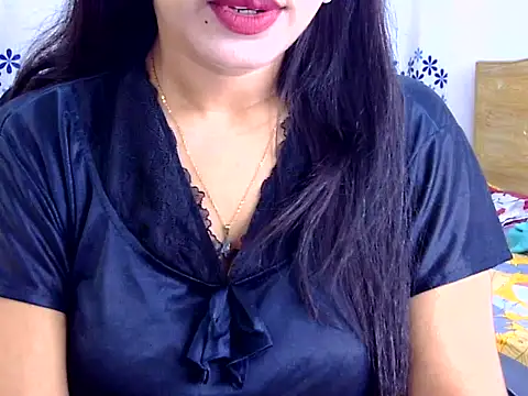 Noor Zarin27 online show from 07-26-26, 04:42