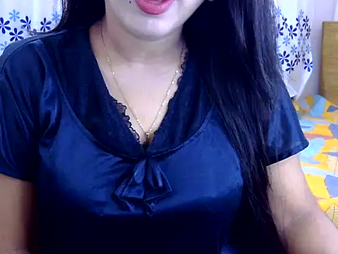 Noor Zarin27 online show from 07-26-26, 07:54