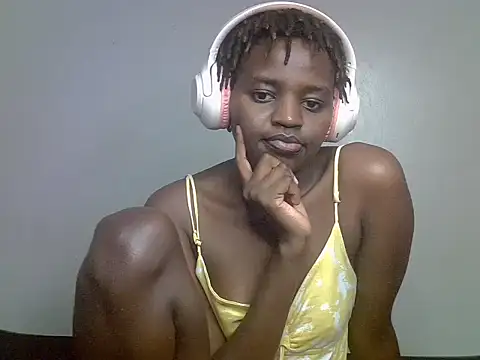 Sweet smiles2 online show from 06-28-26, 05:13