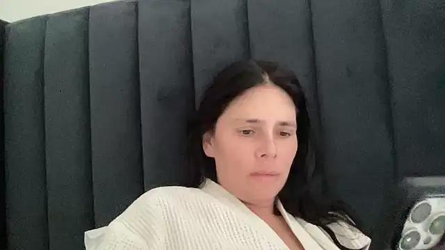 JadeLucy online show from 07-02-26, 07:58