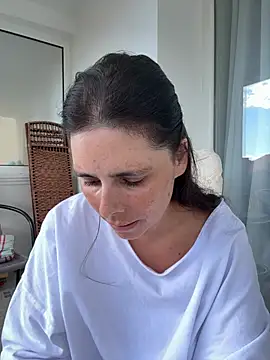 JadeLucy online show from 07-24-26, 01:20
