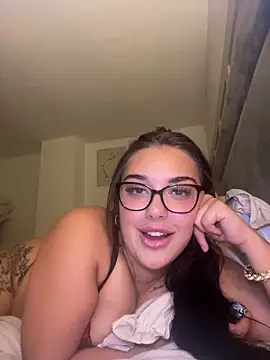 Maceysea  online show from 06-04-26, 11:33
