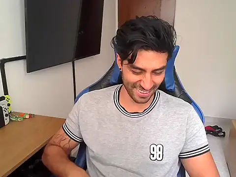 SantiagoMelendez online show from 07-28-26, 03:21