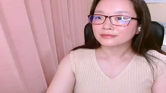 LENA-xo online show from 07-23-26, 03:32