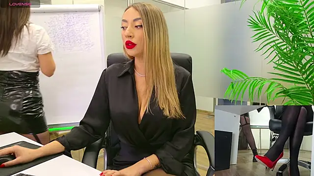 BabesGoWild online show from 02-13-25, 05:26