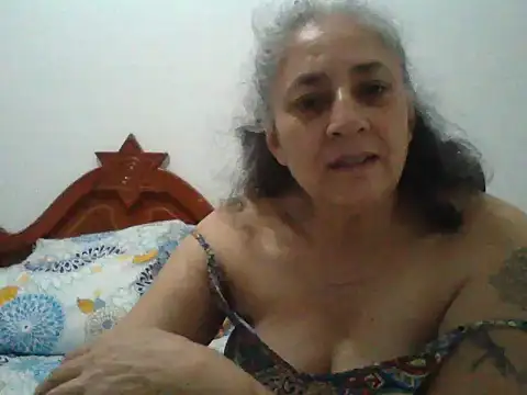 Snapshot of cersey_ chatting on 06-14-26, 05:09 cersey online show from 06-14-26, 05:09