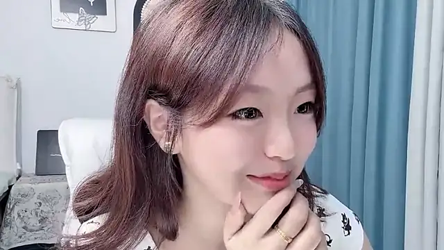 wenwen8888 online show from 07-05-26, 04:19