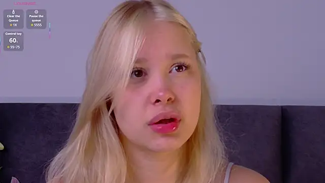 softangelxkisses online show from 07-27-26, 05:14