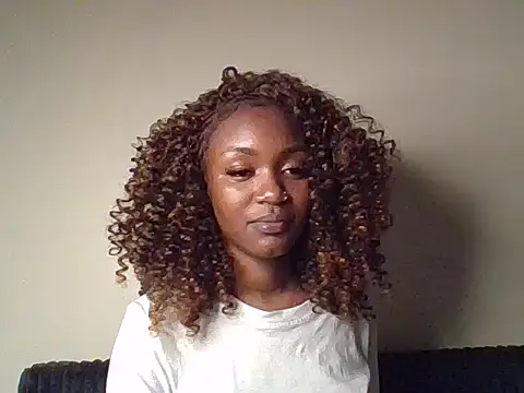Snapshot of Lill_Miss chatting on 06-05-26, 10:04 Lill Miss online show from 06-05-26, 10:04