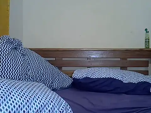 PrittyAnna online show from 06-12-26, 07:35