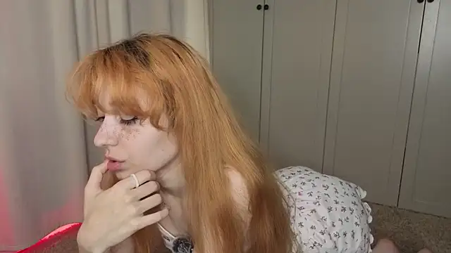 tgirlfoxy online show from 07-28-26, 06:20