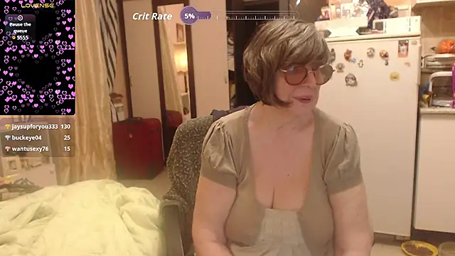 Snapshot of Sharon_Amore chatting on 05-04-26, 11:01 Sharon Amore online show from 05-04-26, 11:01